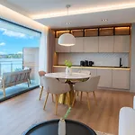 Marina Iv - Super Widok Na Jezioro, 10 M Do Wody, Taras I Balkon, Winda, Klima, Garaz Оструда