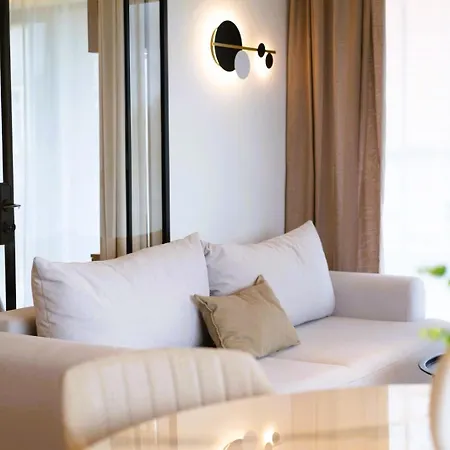 Marina Iv - Super Widok Na Jezioro, 10 M Do Wody, Taras I Balkon, Winda, Klima, Garaz Daire *