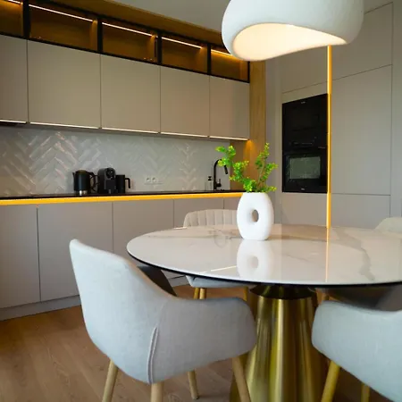 Marina Iv - Super Widok Na Jezioro, 10 M Do Wody, Taras I Balkon, Winda, Klima, Garaż Apartamento