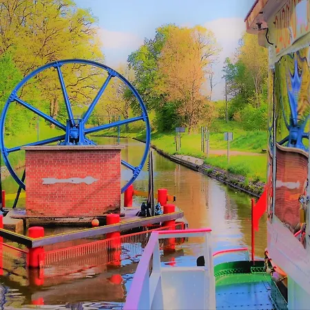 Appartement Marina Iv - Super Widok Na Jezioro, 10 M Do Wody, Taras I Balkon, Winda, Klima, Garaz