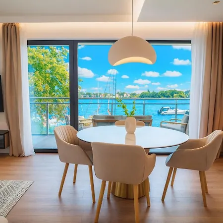 Marina Iv - Super Widok Na Jezioro, 10 M Do Wody, Taras I Balkon, Winda, Klima, Garaż Apartamento Ostróda